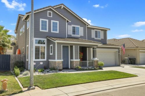 2618 Novi Dr, Riverbank CA  95367-9575 exterior