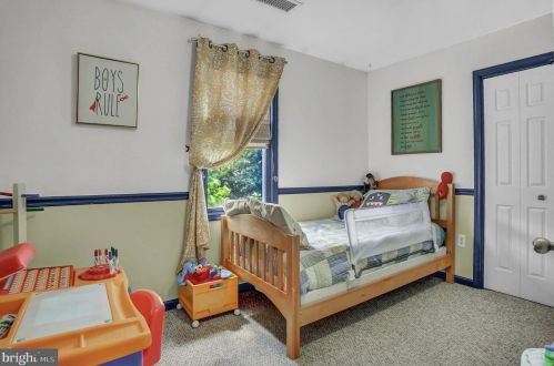 12090 Cross Roads Ave, Cross Roads PA  17322-8783 exterior