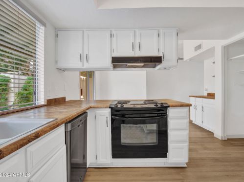 17838 45 Ave, Glendale AZ  85301-1685 exterior