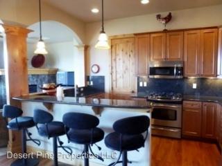 961 Vantage Pointway, Bend OR  97702-9357 exterior