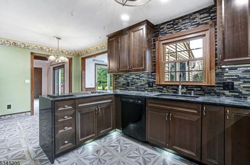 31 Welisewitz Rd, East Amwell Township NJ  08551-1712 exterior