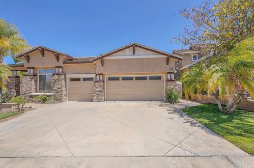 28480 Incline Ln, Santa Clarita, CA 91390-5749