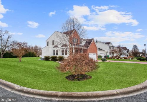 76 Mannering Dr, Dover, DE 19901-5872