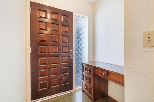 192 Boca Ciega Pt Blvd, Saint Petersburg FL  33708-2738 exterior