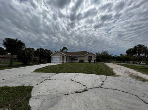2848 10th Ave, Naples, FL 34120-4981