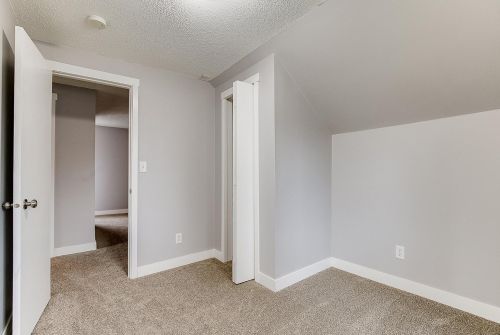 805 3rd St, Princeton MN  55371-1513 exterior