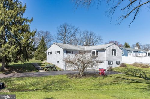 338 Collegeville Rd, Collegeville, PA 19426-3032