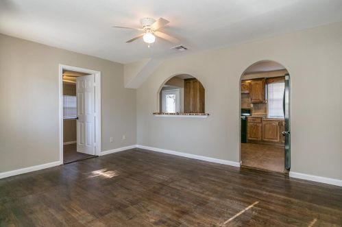 1104 Sharondale St, Fort Worth TX 76115-4241 exterior