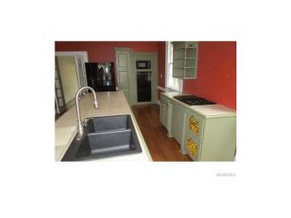 516 Thorn Pl, Montgomery, AL 36106-1849