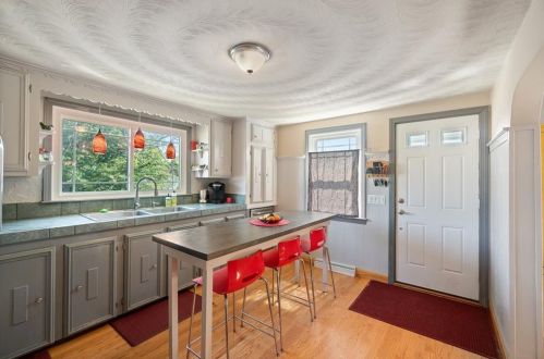 55 Atlantic Ave, Providence RI 02904-3249 exterior