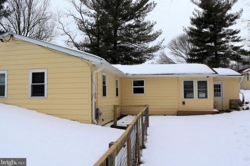 12125 Gearhart Rd, Upton, PA 17225-9101
