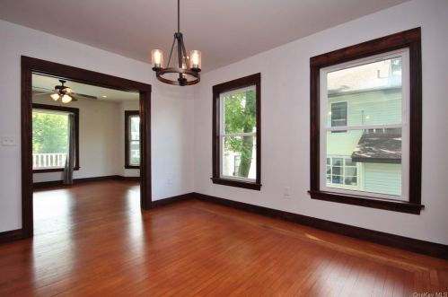 40 Liberty St, Middletown NY  10940-5521 exterior