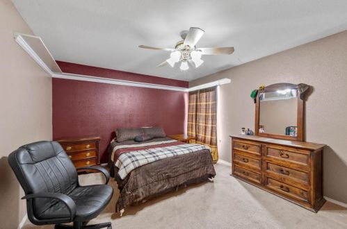 1612 Marble Cove Ln, Denton TX  76210-5820 exterior