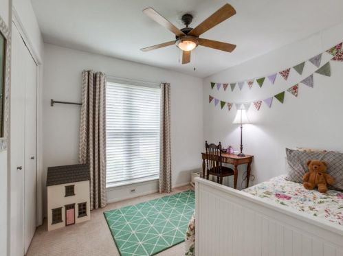 1135 Midway Dr, Richardson TX  75081-3629 exterior