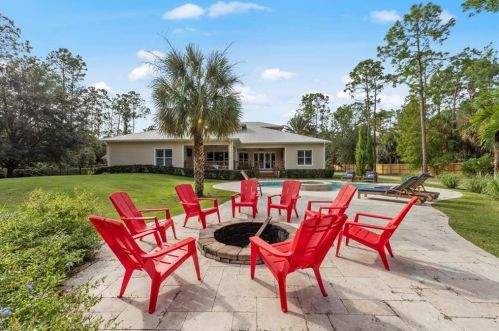 3295 12th Ave, Naples FL  34120-3592 exterior