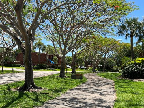 3117 San Fernando Dr, Delray Beach FL  33445-5424 exterior