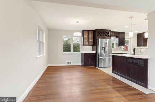 3216 Hewitt St, Falls Church VA  22042-2508 exterior