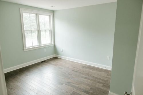 10 Woodward Rd, Lincoln RI  02865-4917 exterior