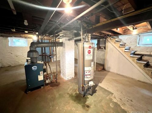 55 Raymond St, United States Coast Guard Ac CT  06320-3831 exterior