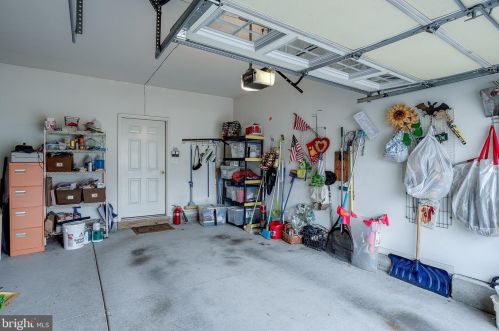 7 Osprey Ln, West Deptford NJ  08086-1809 exterior