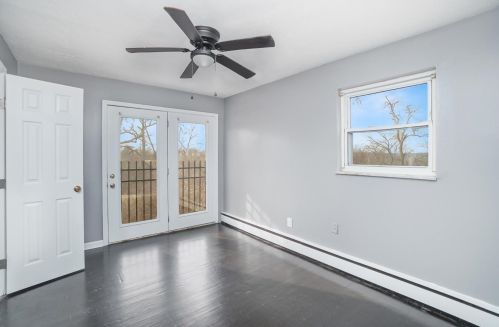 2465 Galbraith Rd, Cincinnati OH 45239-4208 exterior