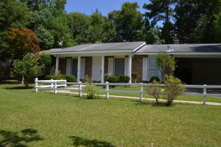 121 Windsor Dr, Daphne, AL 36526-7519