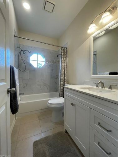 917 Belville Blvd, Naples FL  34104-6566 exterior