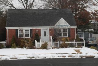 169 Euclid Ave, East Massapequa, NY 11758-4208