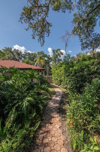 503 Duque Rd, Lutz FL  33549-7602 exterior