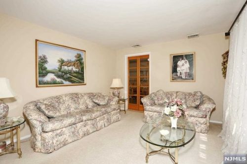 1120 Korfitsen Rd, N Milford, NJ 07646-2413