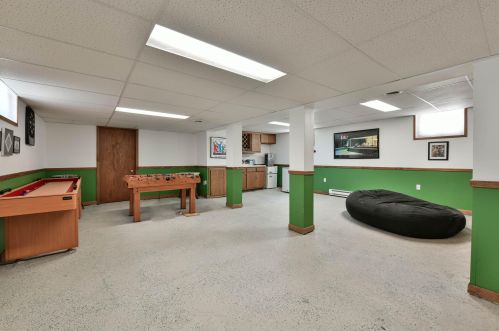 2533 63, Milwaukee WI 53219-2628 exterior