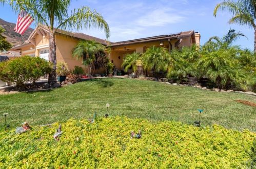 33115 Molly Ct, Lake Elsinore, CA 92530-2408