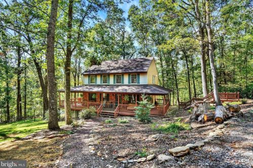 14870 Trout School Rd, Cross Roads, PA 17322-8226