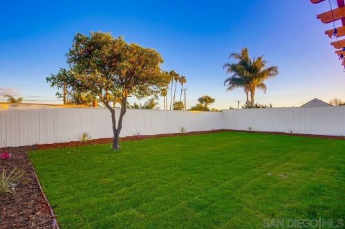 3065 Greyling Dr, San Diego CA  92123-2937 exterior