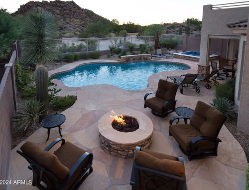3331 Boulder Canyon St, Mesa, AZ 85207-1296