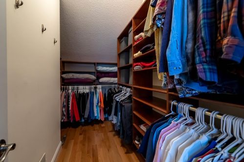 25 Hawthorne Vlg Rd, Nashua NH 03062-2274 exterior