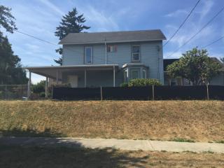 5046 Thompson Ave, Tacoma, WA 98408-5735