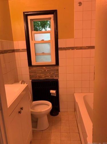 135 Voight Ave, Bridgeport CT  06606-1539 exterior