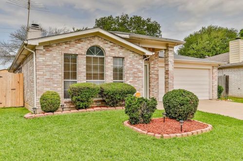 7328 Laurelhill Ct, Fort Worth, TX 76133-8121