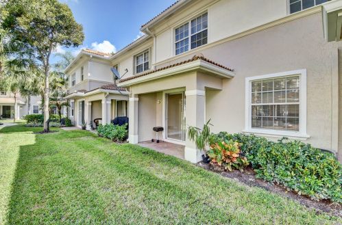 4353 Legacy Ct, Delray Beach FL  33445-3811 exterior