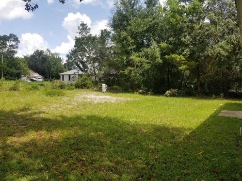 740 Live Oak Ave, Orange City FL  32763-8863 exterior