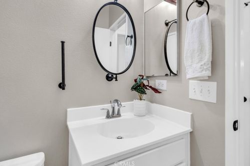 32835 Fairmont Ln, Lake Elsinore CA  92530-6282 exterior
