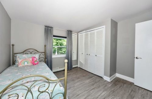 12 River Rd, Oakland NJ  07436-1929 exterior