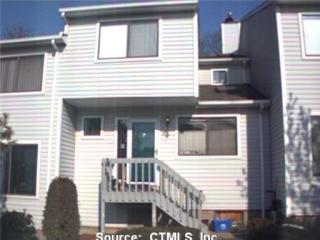 374 Cypress Rd, Hartford CT  06111-5623 exterior