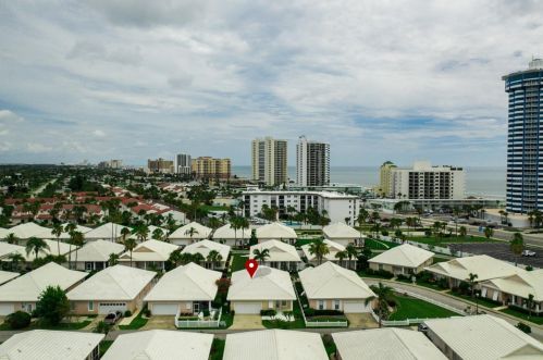 156 Key Colony Ct, Daytona Beach, FL 32118-5663