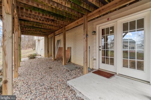2716 Hollywell Ct, Bowie MD  20721-3013 exterior