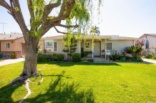 11826 Pomering Rd, Downey, CA 90241-4627