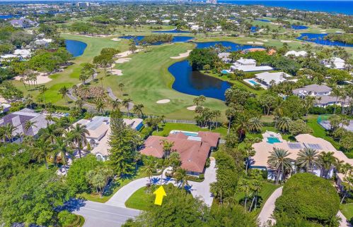 831 Village Rd, West Palm Beach, FL 33408-3331