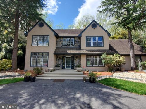 5 Chesterton Dr, Landenberg, PA 19350-1162