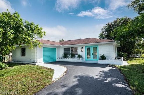 4666 Dorando Dr, Naples FL  34103-3200 exterior